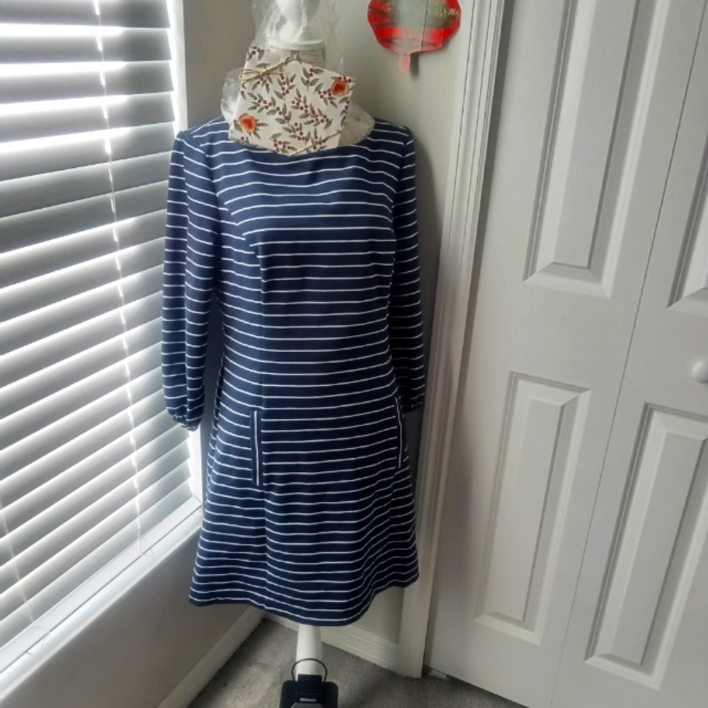 Stein Mart, Eliza J, size 14, Navy Blue pin stripe dress with long sleeves.